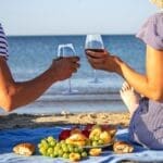 Manger sur la plage à Sète