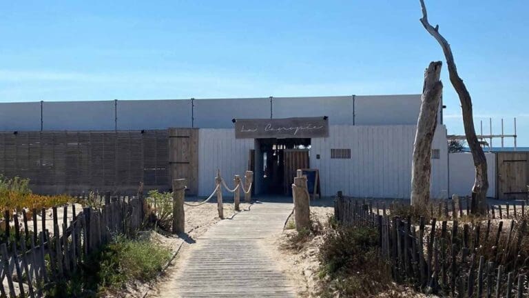 La Canopée Sète - Plage privée