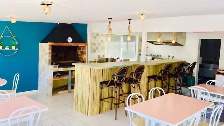 Le Méditerranée Frontignan Plage - Bar restaurant