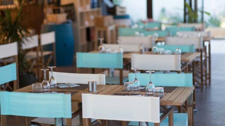 La Pirogue Frontignan - Bar Restaurant de Plage