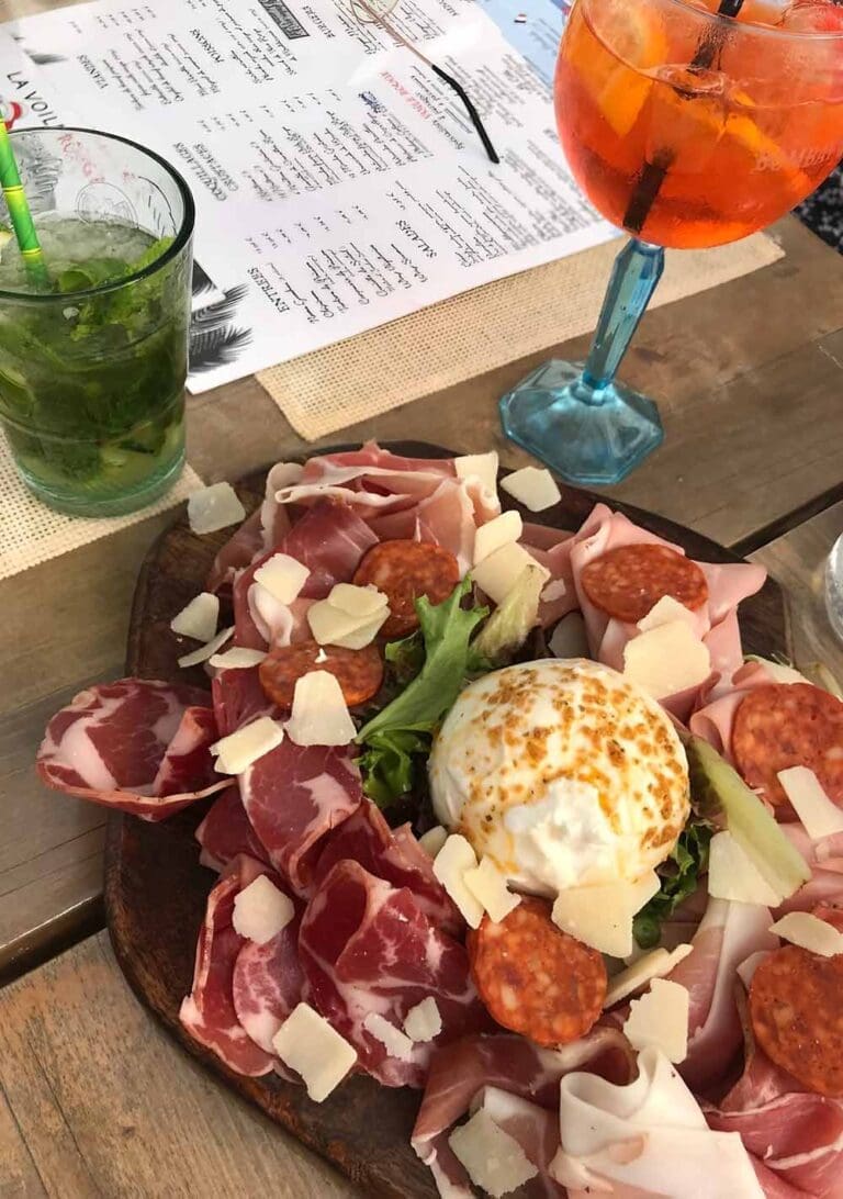 La Voile Rouge Sète - Restaurant Plage Privée