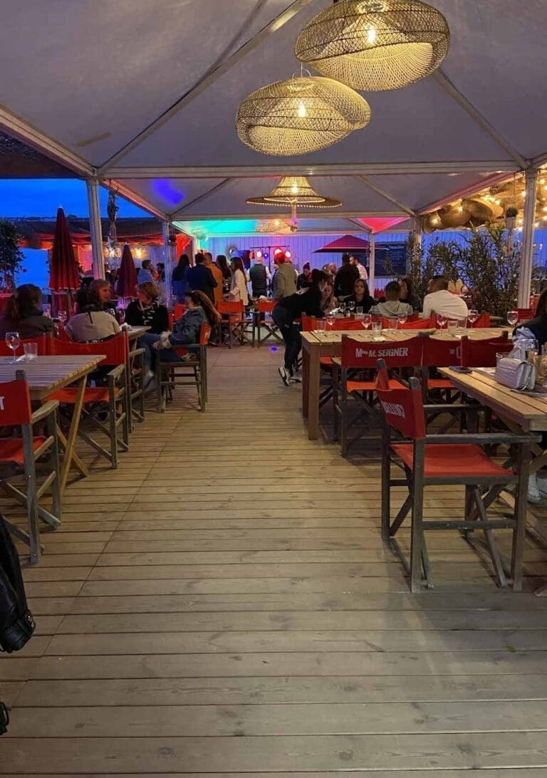 La Voile Rouge Sète - Restaurant Plage Privée