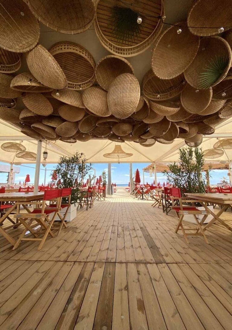 La Voile Rouge Sète - Restaurant Plage Privée