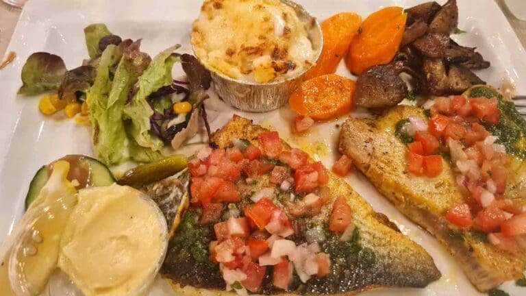 Porto Pollo Sète - Restaurant Spécialités locales
