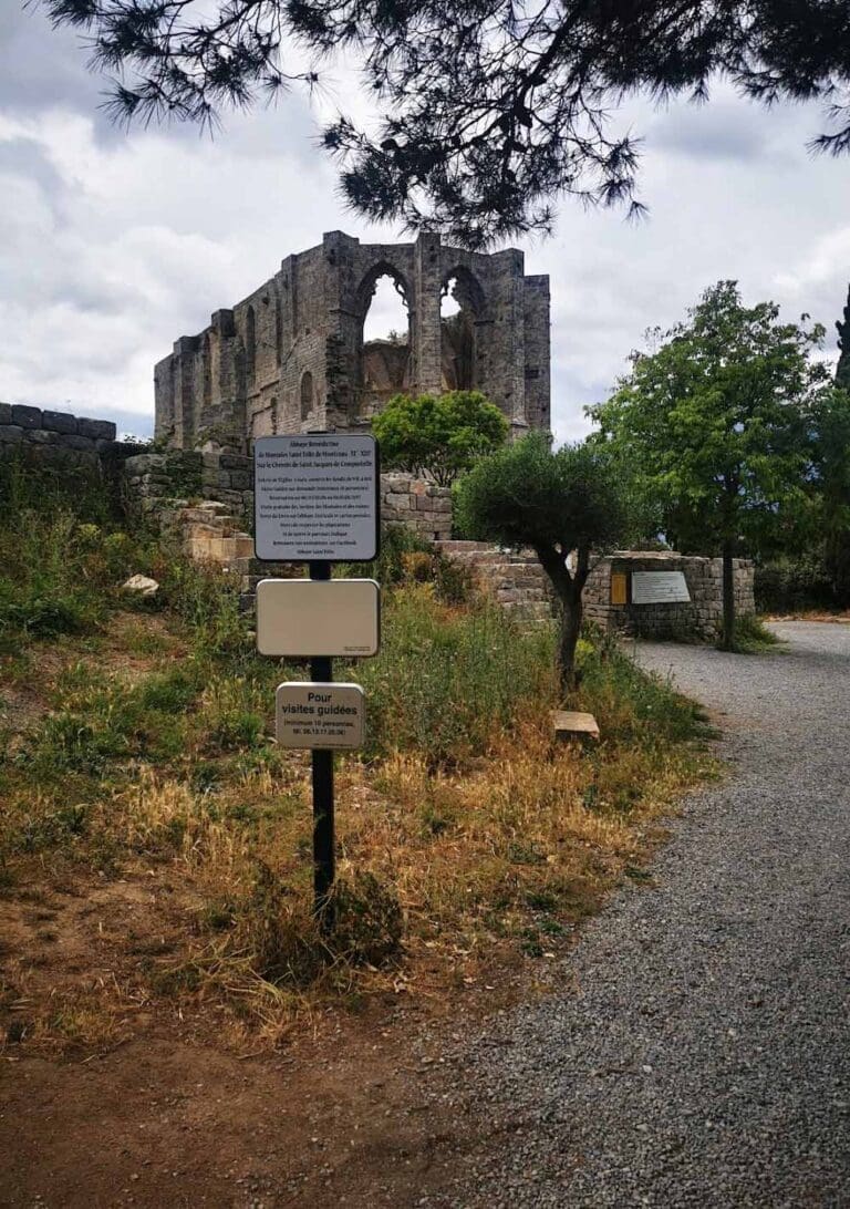 Abbaye Saint-Félix-de-Montceau à Gigean