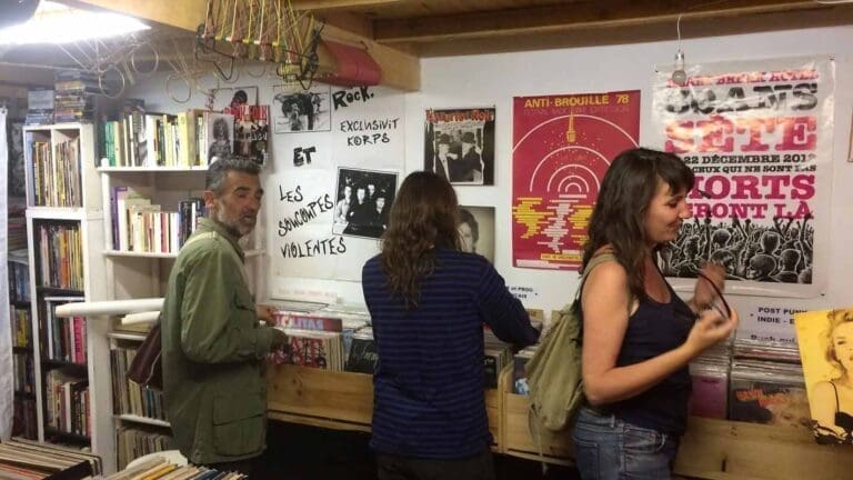 Discomaniaks Sète - Disquaire, Magasin de Disques