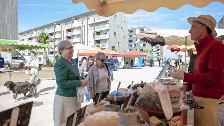 Marché des Salins Sète