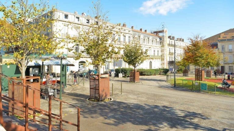 Place Aristide Briand à Sète
