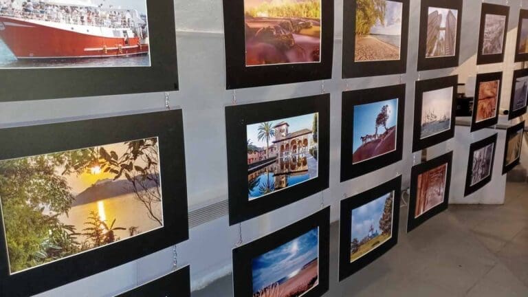 Salle des escaliers de la Macaronade à Sète