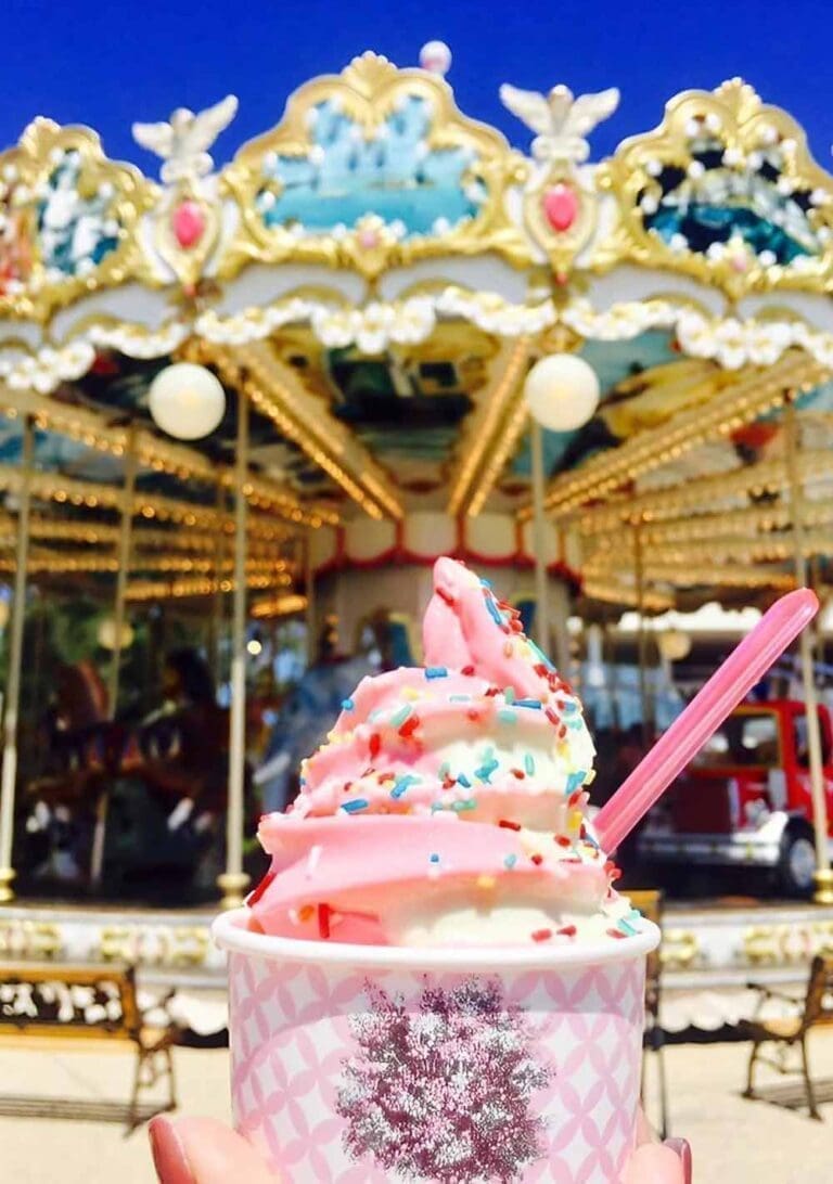 Venetian Carousel Sète