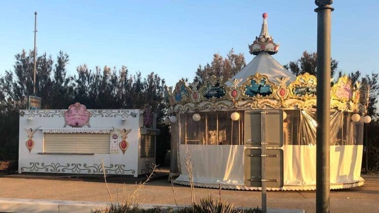 Venetian Carousel Sète