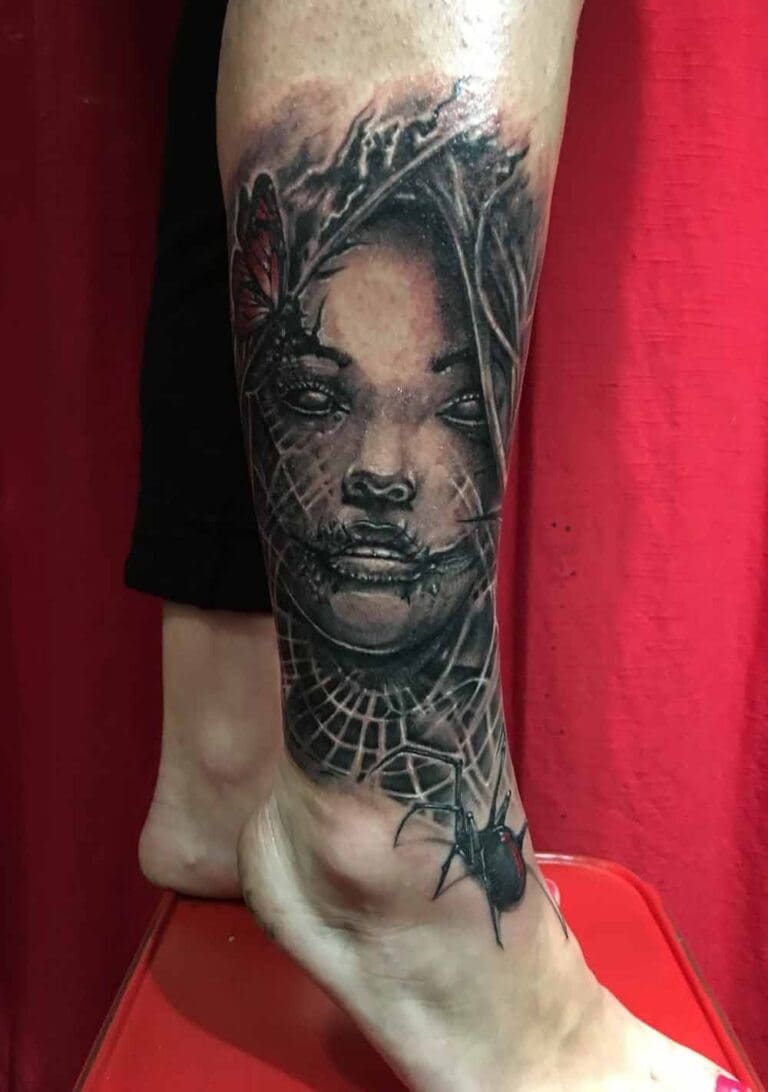 Cardinal Tattoo - Tatoueur à Sète