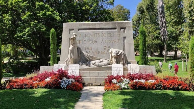 Parc Simone Veil à Sète - Jardin du Château d'eau