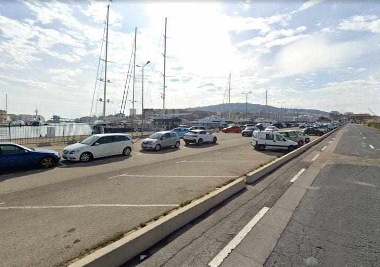 Parking du Midi - Se garer à Sète