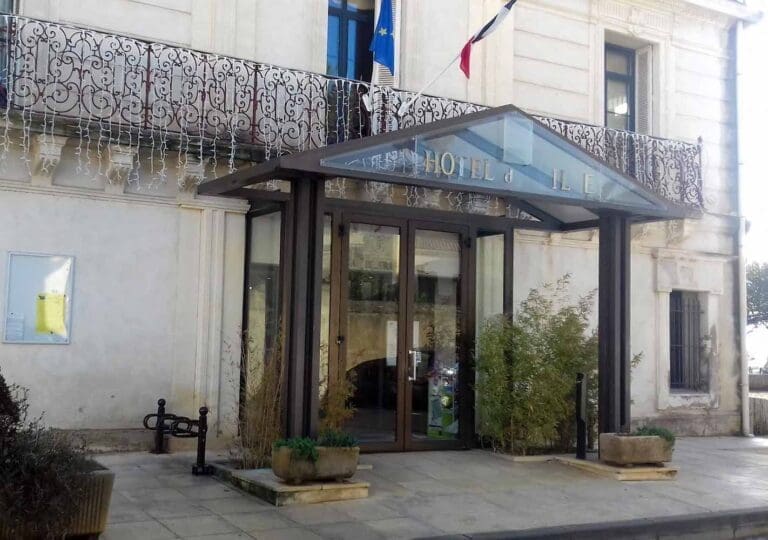 Mairie de Bouzigues - Contacts et Services