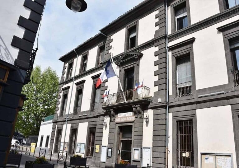 Mairie de Marseillan - Contacts et Services