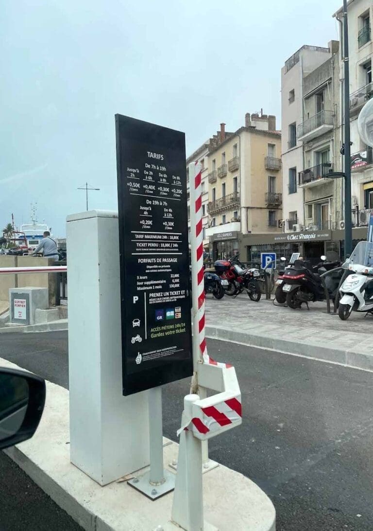 Parking du Canal - Se garer à Sète