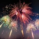 Feux d'artifice autour de moi