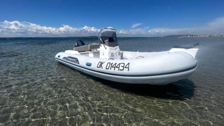 TF7 Location Sète - location de bateaux