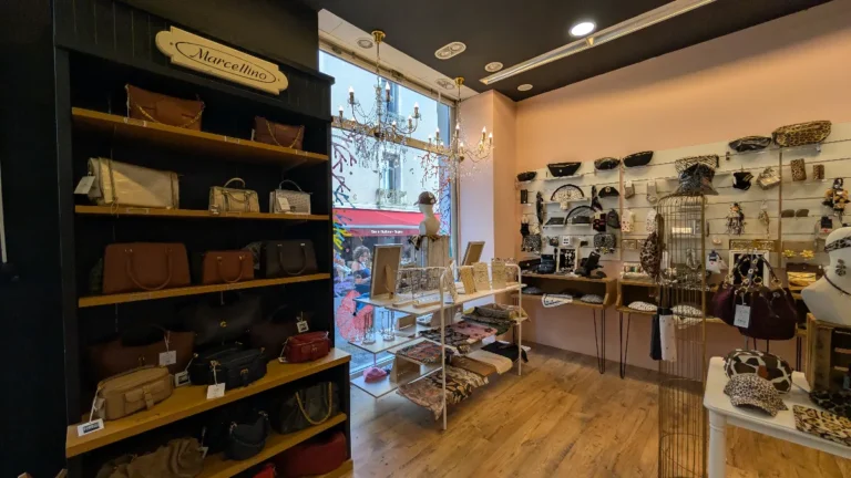 Les Accessoires by Marcellino