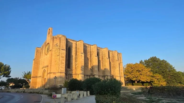 Église Sainte-Cécile à Loupian