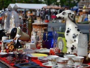 Brocantes à Bouzigues