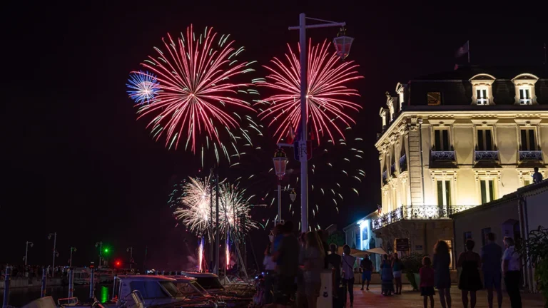 Feu d'artifice de Marseillan-Plage – 10 Août 2026