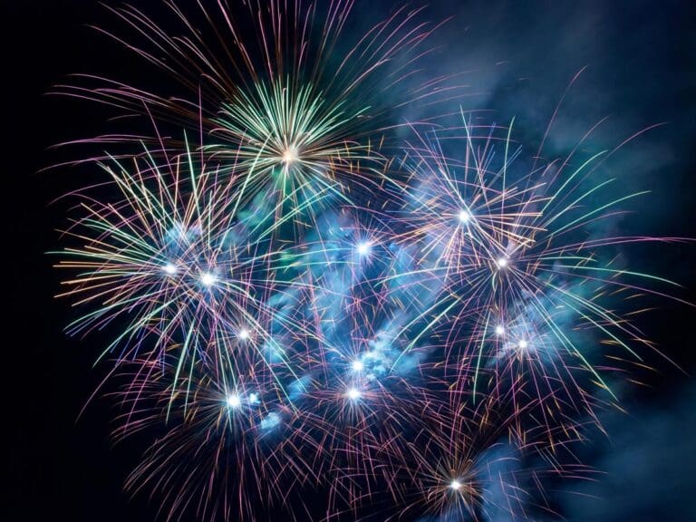 Feu d'artifice du Village Naturiste 2026 au Cap d'Agde